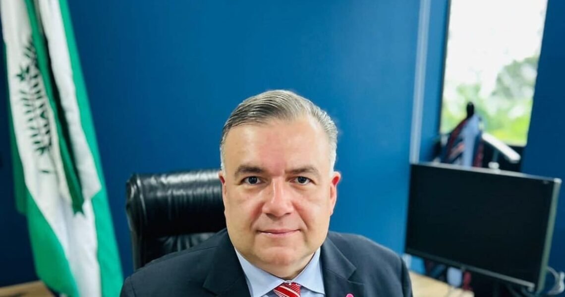 candidato, postulante, pré-candidato