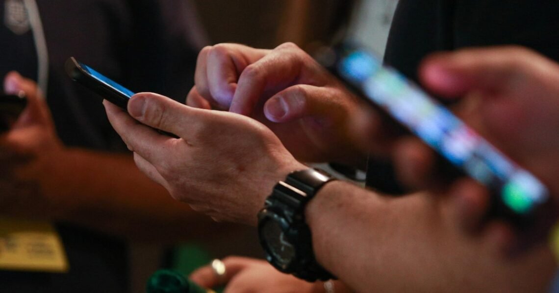 passwords, credenciais, autenticação;