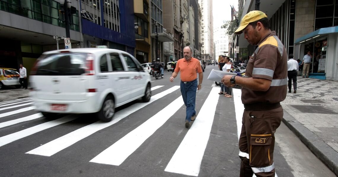 Código, Legislação, Regulamento;