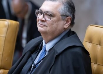 Ofensas, Discriminação, Injúria;