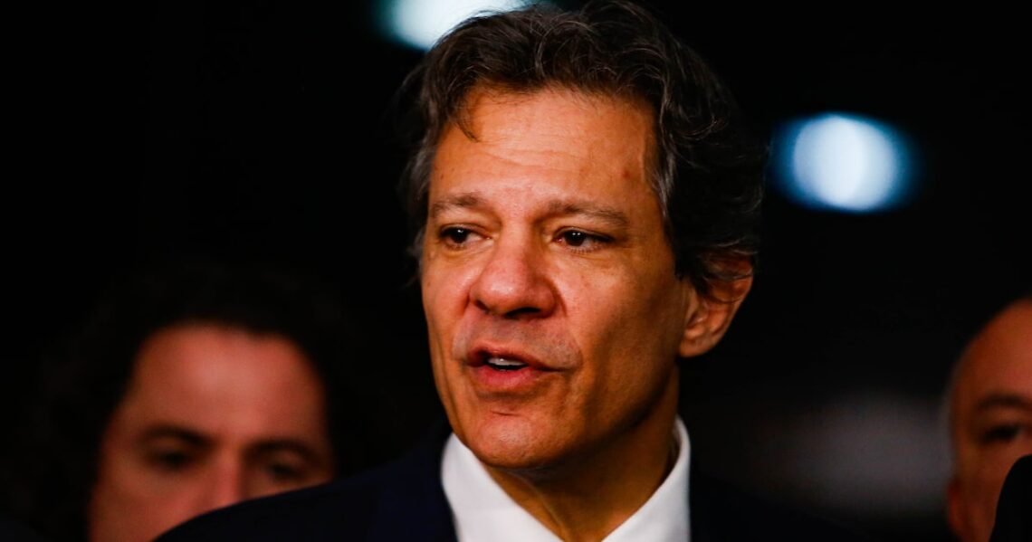 29/11/2024 | 14h30 Fernando Haddad, ministro da Fazenda Foto: Wilton Junior/Estadão Encontrou algum erro? Entre em contato Compartilhe: Tudo Sobre Fernando Haddad governo Lula [2023 - 2026] - Todos os direitos: @ Estadão