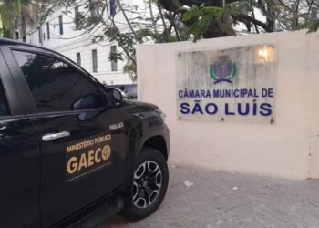 suborno, propina, corrupção, desvio;